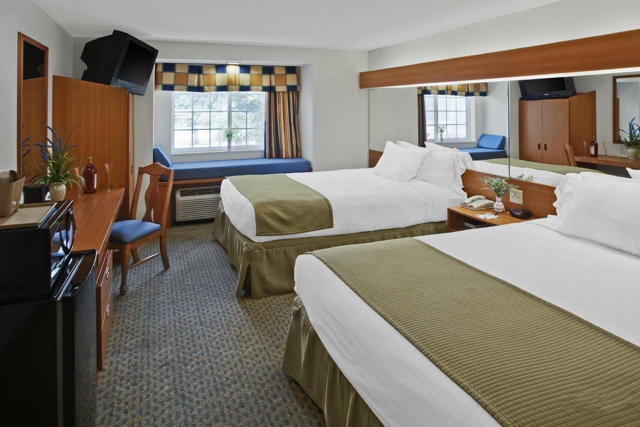 Microtel Inn & Suites By Wyndham Kingsland Naval Base I-95 Kültér fotó