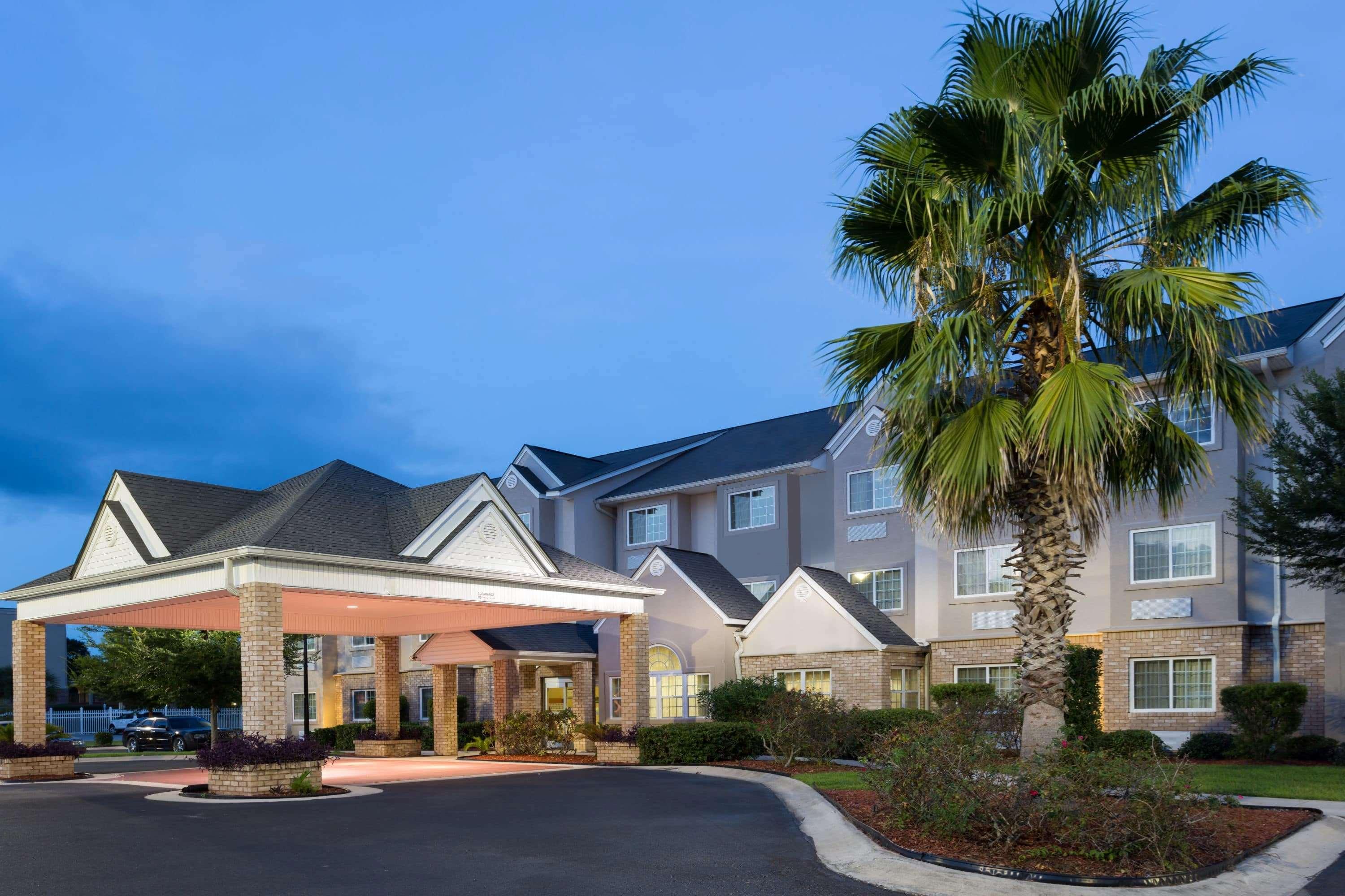 Microtel Inn & Suites By Wyndham Kingsland Naval Base I-95 Kültér fotó