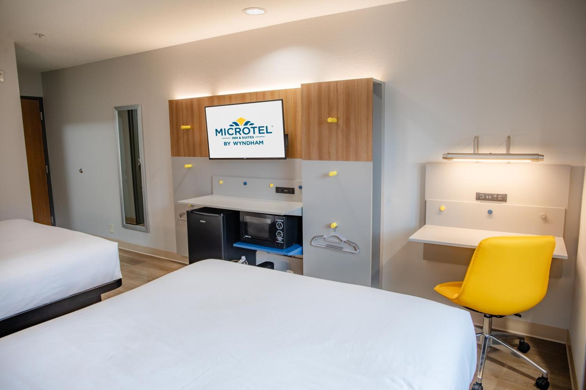 Microtel Inn & Suites By Wyndham Kingsland Naval Base I-95 Kültér fotó