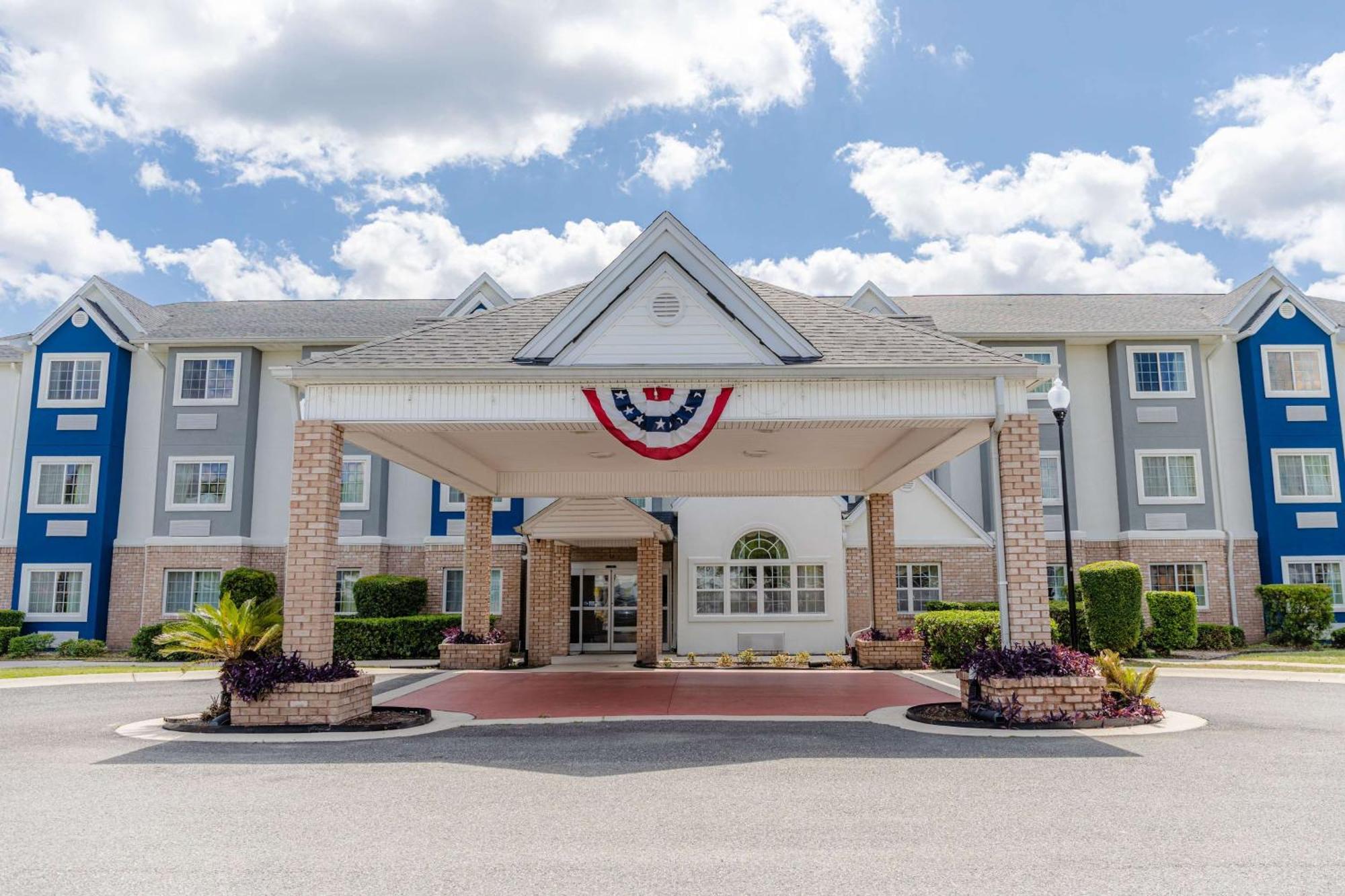 Microtel Inn & Suites By Wyndham Kingsland Naval Base I-95 Kültér fotó