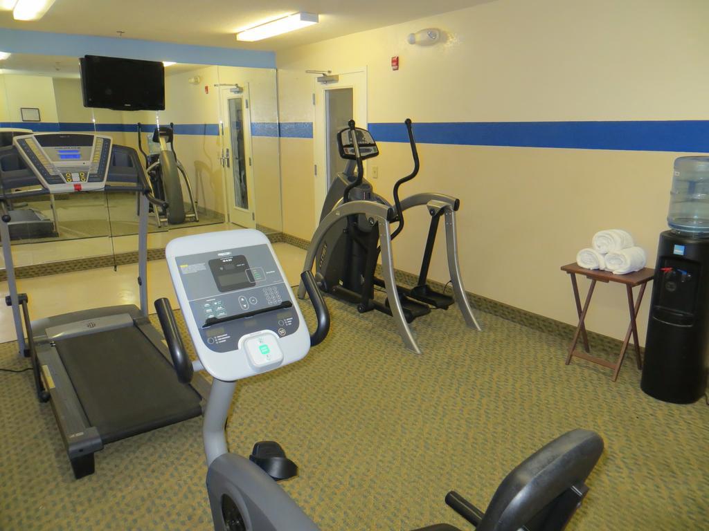 Microtel Inn & Suites By Wyndham Kingsland Naval Base I-95 Kültér fotó