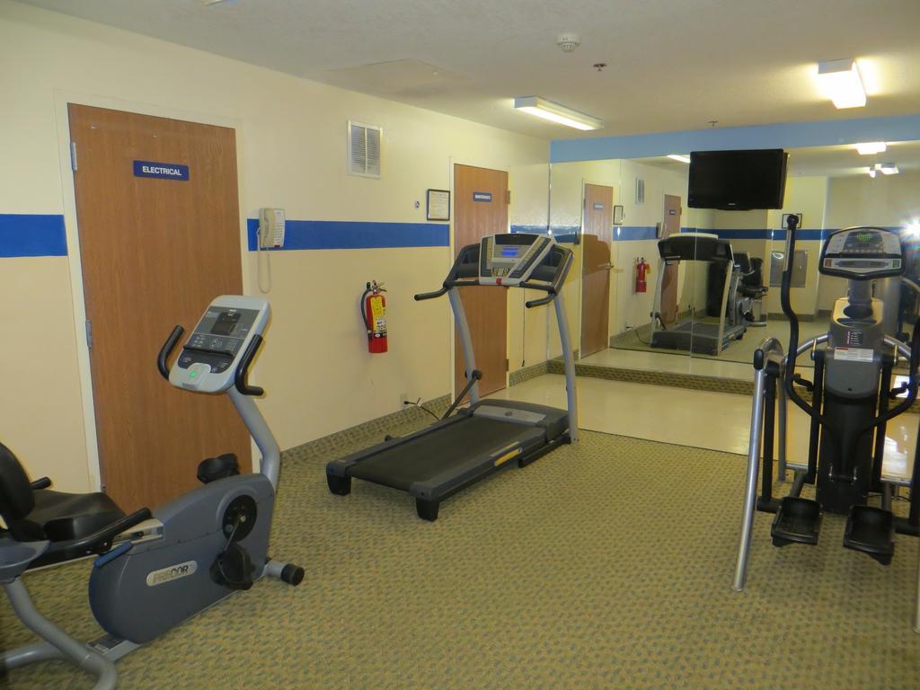 Microtel Inn & Suites By Wyndham Kingsland Naval Base I-95 Kültér fotó